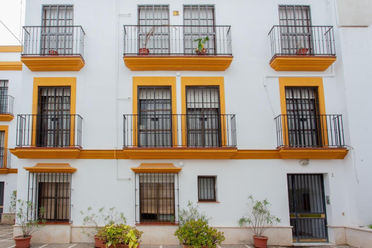Pikis Apartment Center 1 Sevilla Eksteriør bilde